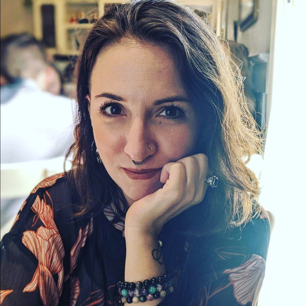 Meet your Posher, Byrdie